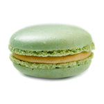Macaron op basis van amandel, krokant vanbuiten en zacht vanbinnen. Gevuld met een ganache van pistache / Almond macaron, crispy on the outside and soft on the inside. Filled with a pistachio ganache