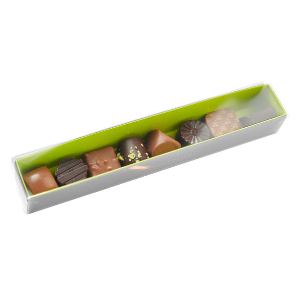 Buisje met 7 chocolade pralines van DelRey / Tube with 7 chocolate pralines from DelRey